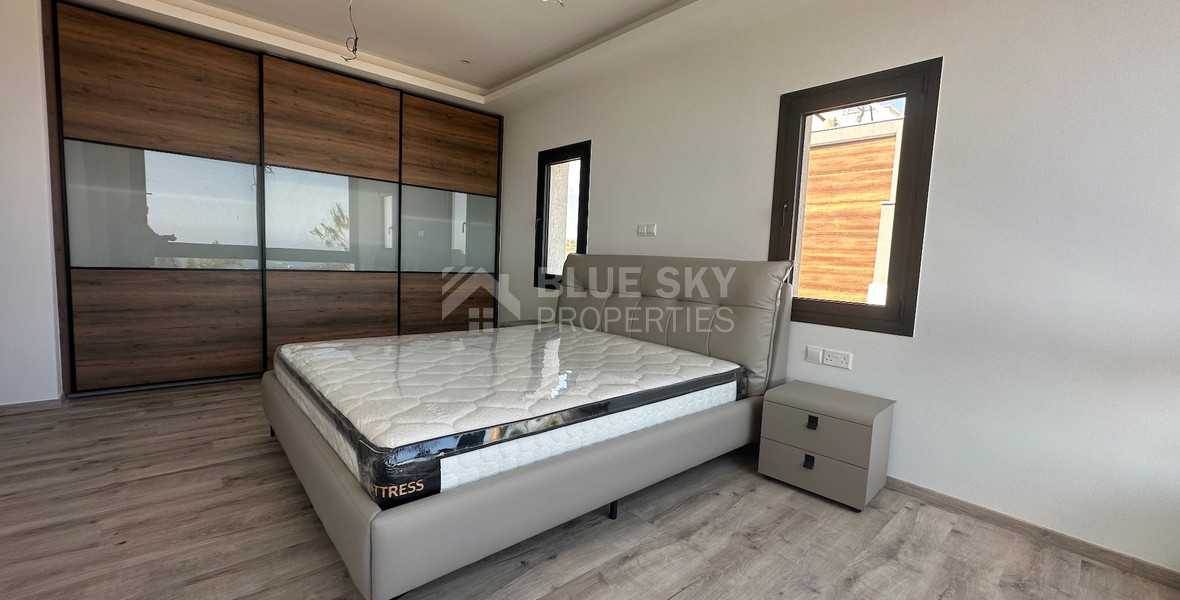 Beautiful 6 bedroom villa for rent in Parekklisia