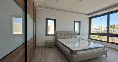 Beautiful 6 bedroom villa for rent in Parekklisia