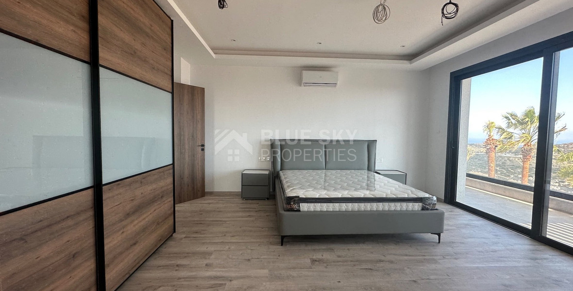 Beautiful 6 bedroom villa for rent in Parekklisia