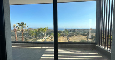 Beautiful 6 bedroom villa for rent in Parekklisia