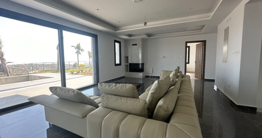 Beautiful 6 bedroom villa for rent in Parekklisia