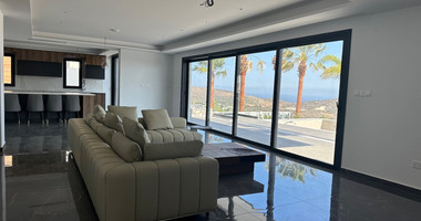 Beautiful 6 bedroom villa for rent in Parekklisia