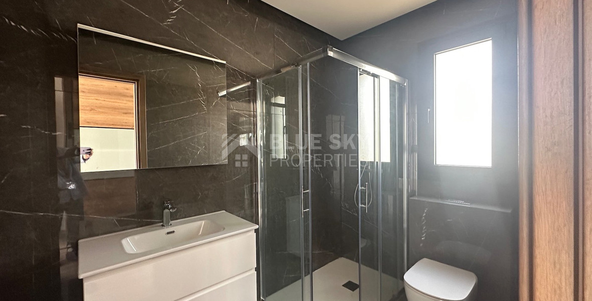 Beautiful 6 bedroom villa for rent in Parekklisia
