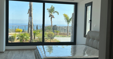Beautiful 6 bedroom villa for rent in Parekklisia