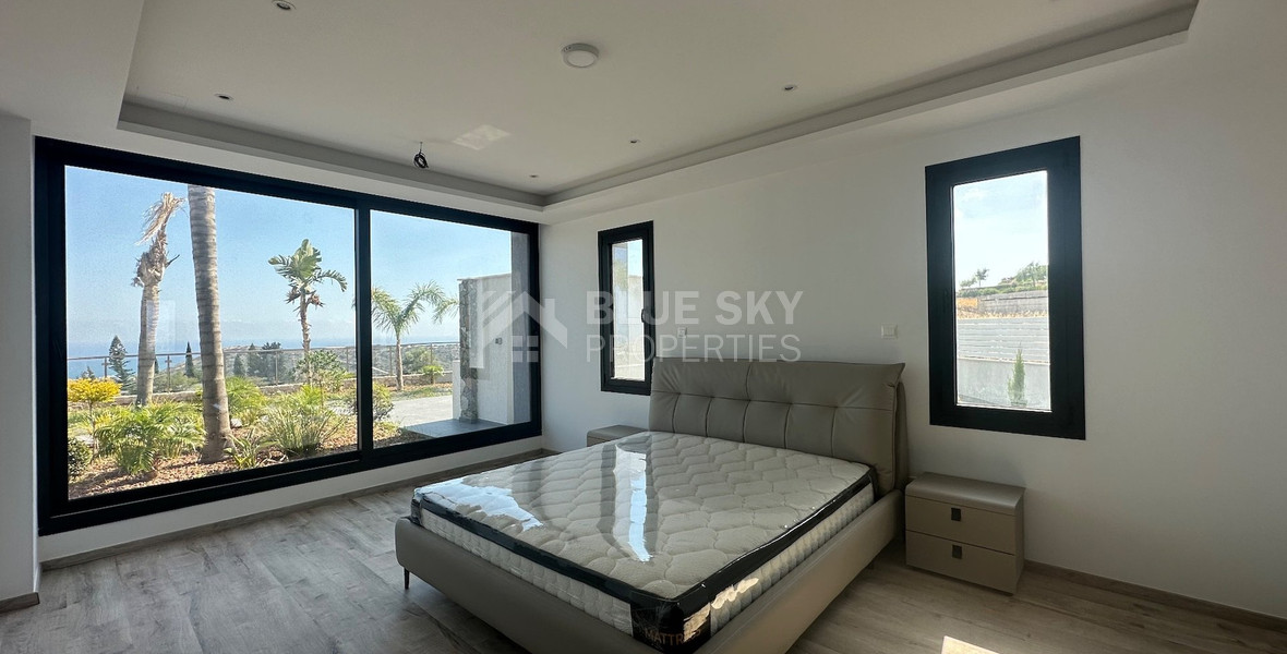 Beautiful 6 bedroom villa for rent in Parekklisia