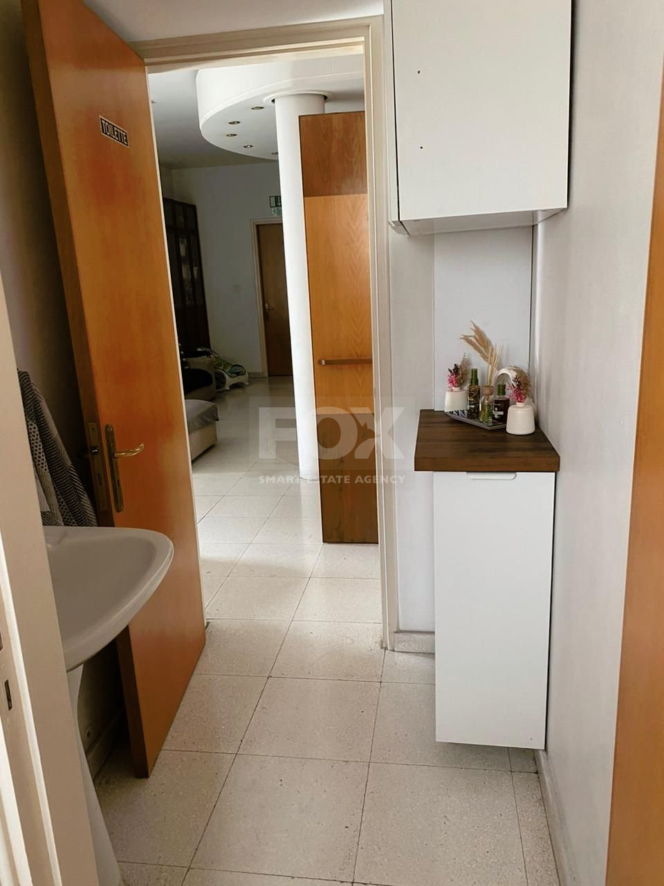 Office plus One bedroom apartment  In Kato Polemidia , Limassol