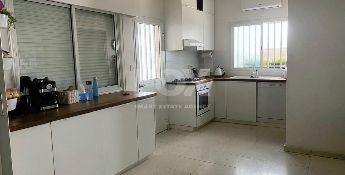 Office plus One bedroom apartment  In Kato Polemidia , Limassol