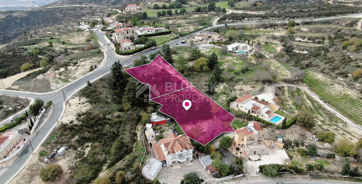 Residential field in Stroumbi, Paphos