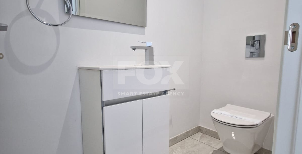 Luxurious fully furnished two-bedroom penthouse to rent in Petrou & Pavlou