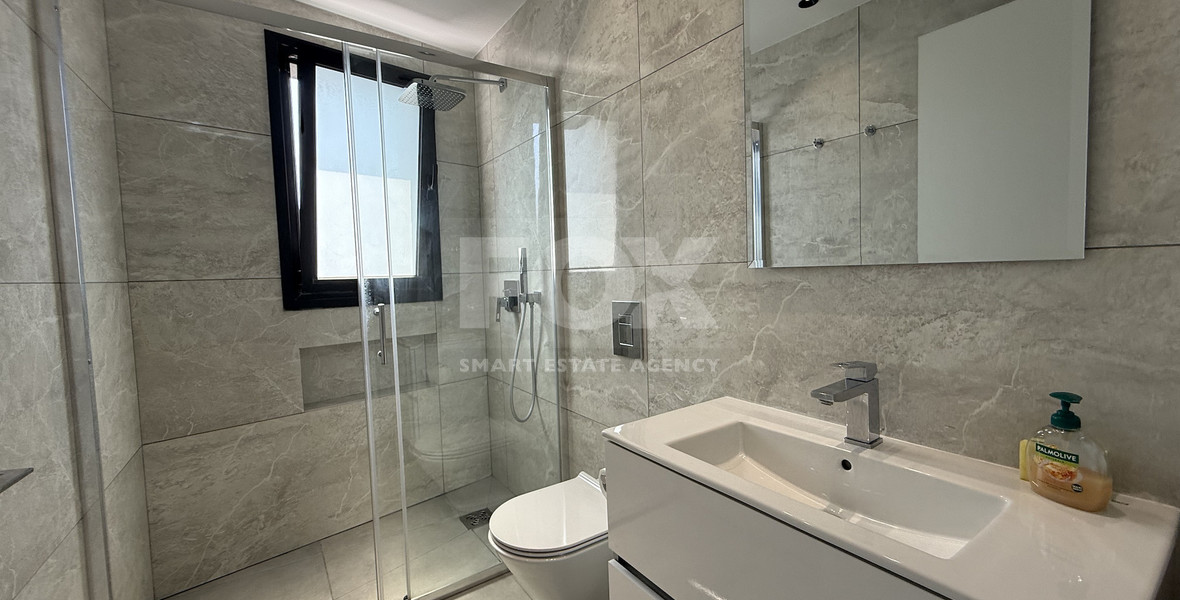 Luxurious fully furnished two-bedroom penthouse to rent in Petrou & Pavlou