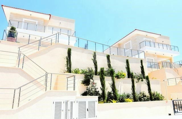 Luxury 5 bedroom villa for rent in Agios Tychonas, Limassol