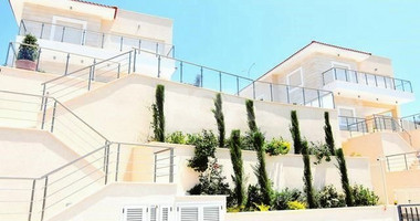 Luxury 5 bedroom villa for rent in Agios Tychonas, Limassol