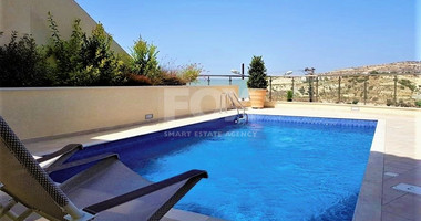 Luxury 5 bedroom villa for rent in Agios Tychonas, Limassol