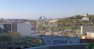 BRAND NEW  Ground Floor 3 Bedroom Apartment with  Sea Views and  Garden  VAT PAID