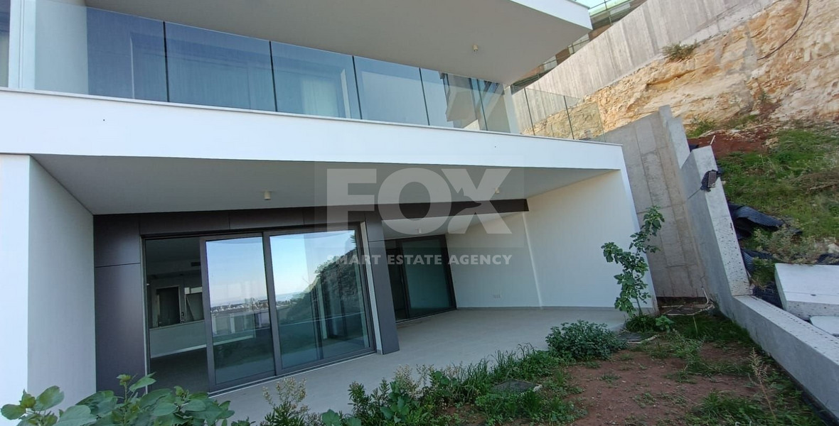 BRAND NEW  Ground Floor 3 Bedroom Apartment with  Sea Views and  Garden  VAT PAID