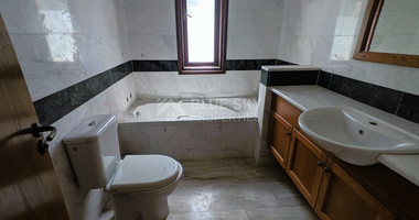 Four Bedroom detached villa in Aphrodite Hills