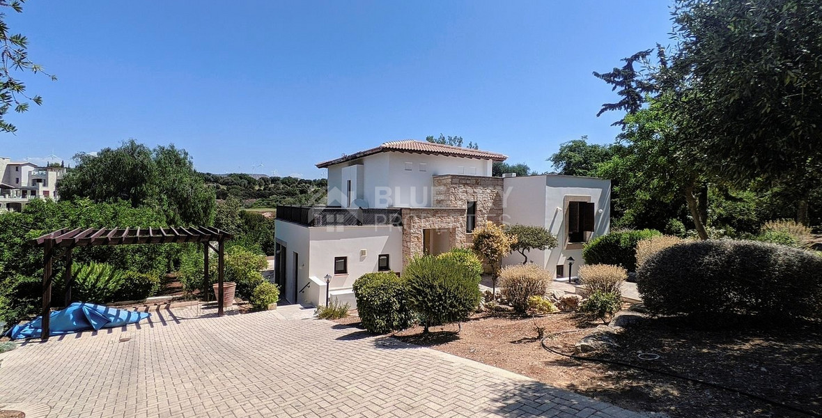 Four Bedroom detached villa in Aphrodite Hills