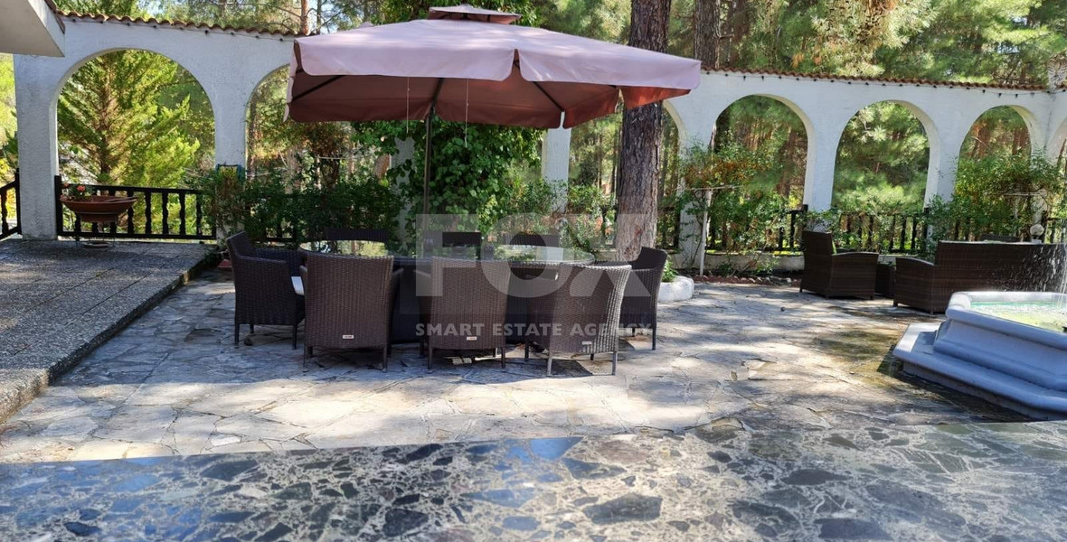 Furnished house in moniatis with guest house