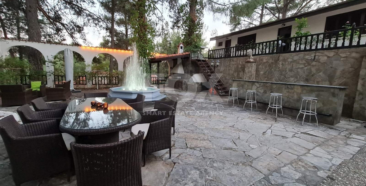 Furnished house in moniatis with guest house