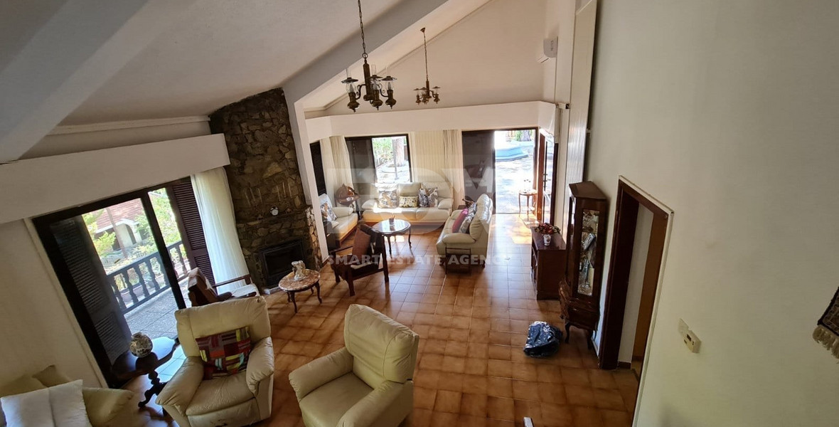 Furnished house in moniatis with guest house