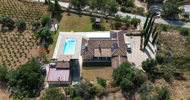 BEAUTIFUL STONE BUILT VILLA ON LARGE PLOT WITH PRIVATE DRIVE IN , VIEWS,  TRANQUILITY AND PRIVACY, A PERFECT RETREAT.