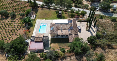 BEAUTIFUL STONE BUILT VILLA ON LARGE PLOT WITH PRIVATE DRIVE IN , VIEWS,  TRANQUILITY AND PRIVACY, A PERFECT RETREAT.