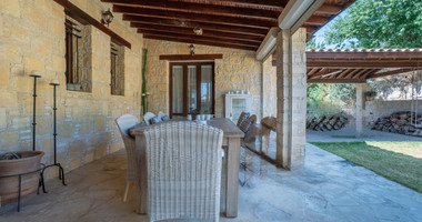 BEAUTIFUL STONE BUILT VILLA ON LARGE PLOT WITH PRIVATE DRIVE IN , VIEWS,  TRANQUILITY AND PRIVACY, A PERFECT RETREAT.