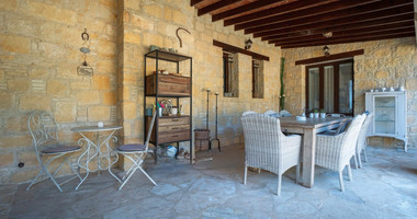 BEAUTIFUL STONE BUILT VILLA ON LARGE PLOT WITH PRIVATE DRIVE IN , VIEWS,  TRANQUILITY AND PRIVACY, A PERFECT RETREAT.