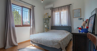 BEAUTIFUL STONE BUILT VILLA ON LARGE PLOT WITH PRIVATE DRIVE IN , VIEWS,  TRANQUILITY AND PRIVACY, A PERFECT RETREAT.