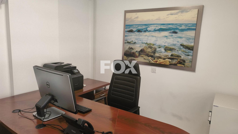 Office 110 m² for rent in Neapoli, Limassol, Cyprus