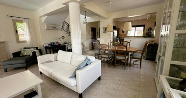 Three-Bedroom Detached Villa in Mandria, Paphos