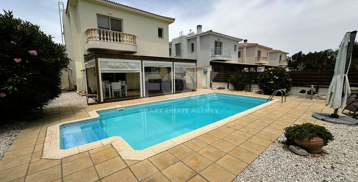 Three-Bedroom Detached Villa in Mandria, Paphos