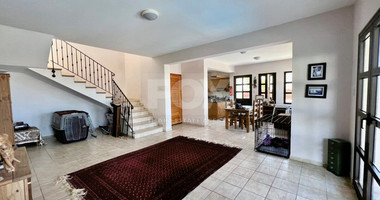 Three bedroom superior villas in Peyia, Paphos