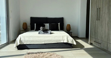 Three bedroom superior villas in Peyia, Paphos