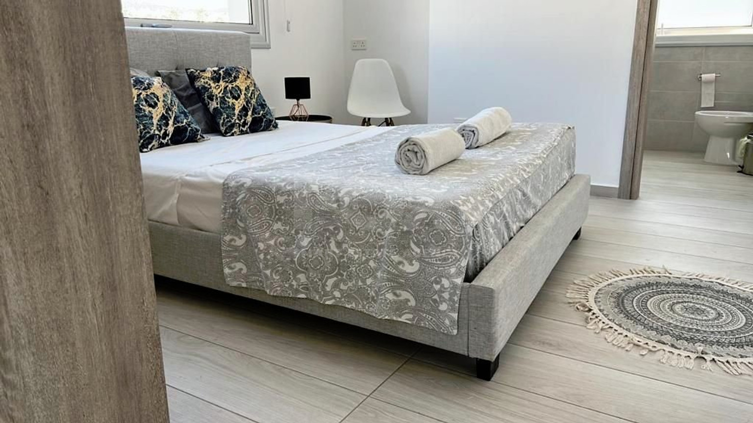Three bedroom superior villas in Peyia, Paphos