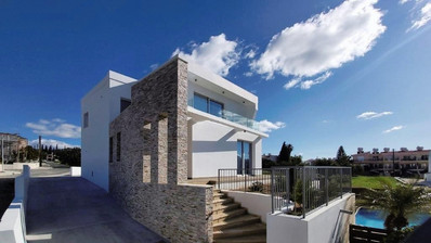 Three bedroom superior villas in Peyia, Paphos