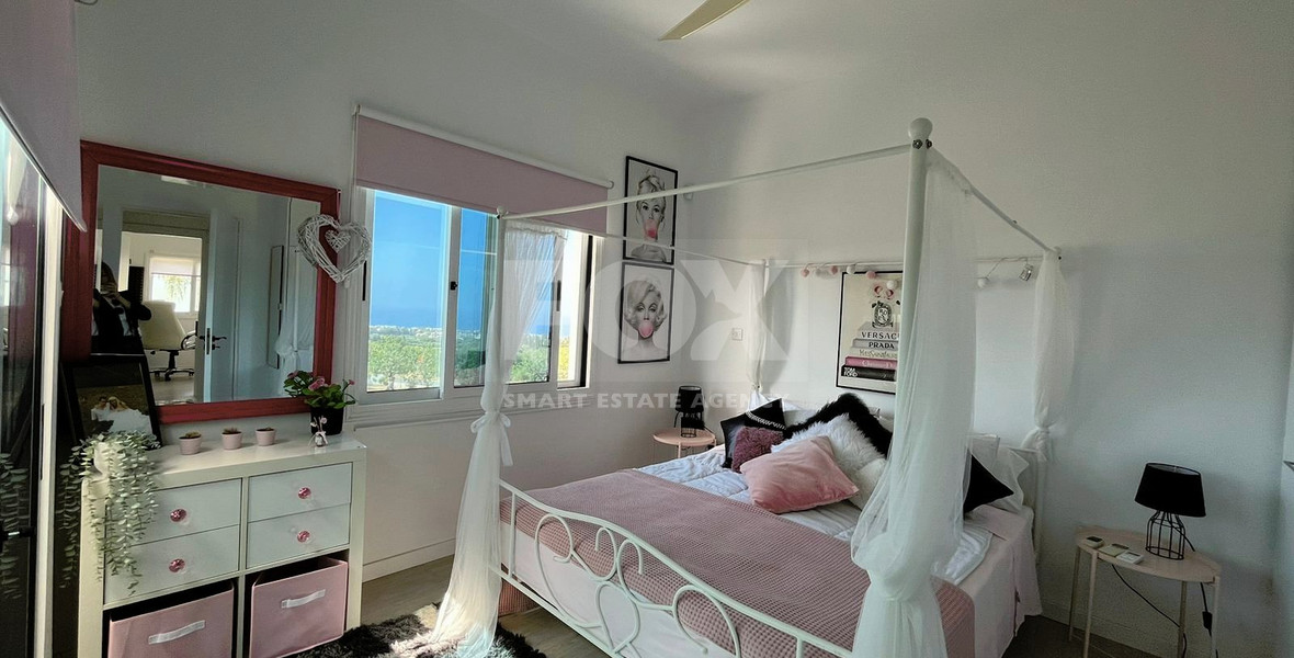 Four bedroom spacious villa with amazing sea view