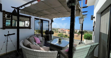 Four bedroom spacious villa with amazing sea view