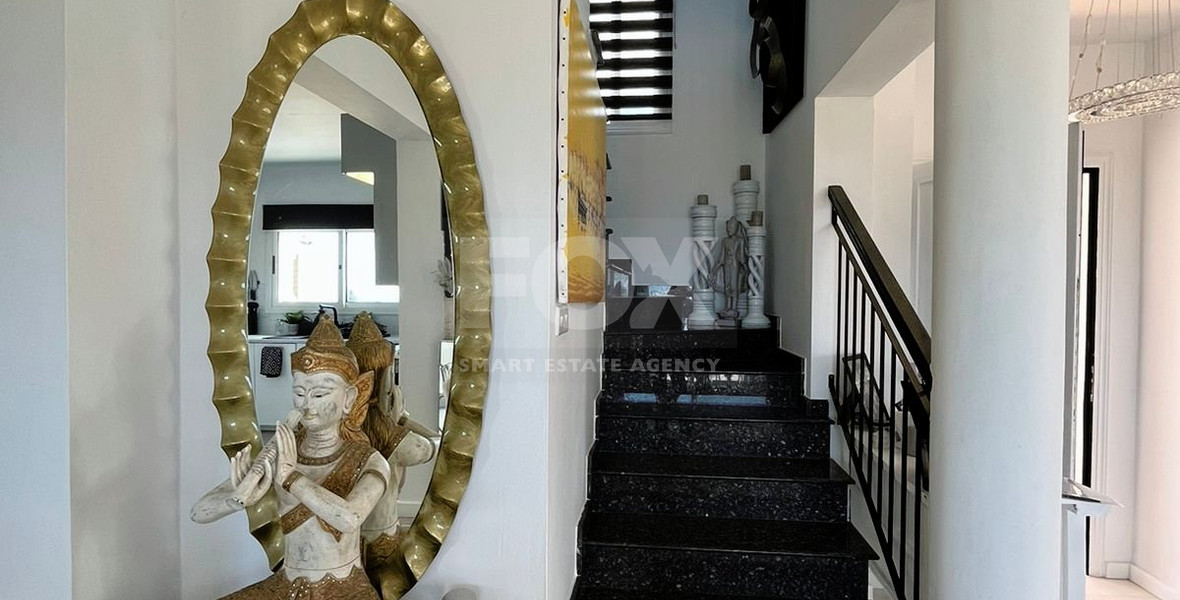 Four bedroom spacious villa with amazing sea view