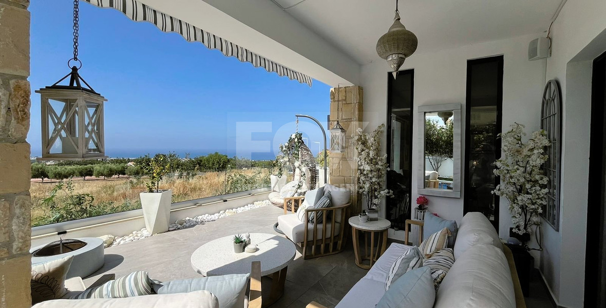 Four bedroom spacious villa with amazing sea view