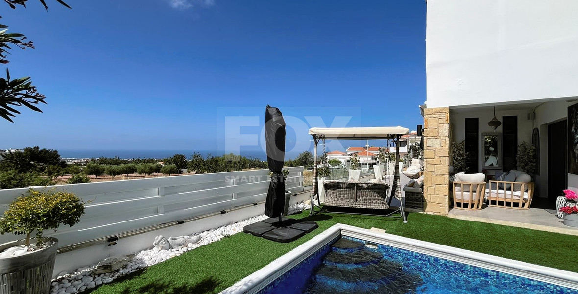 Four bedroom spacious villa with amazing sea view