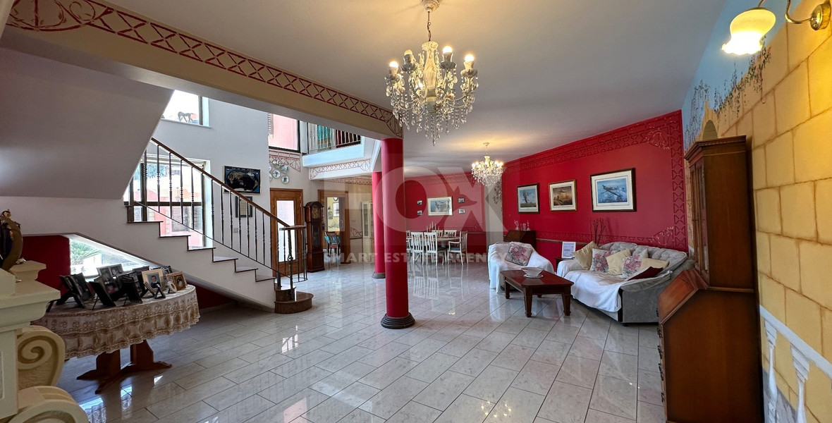 Luxurious Versatile Retreat in the Heart of Prastio offering open views,5 bedrooms, 3 bathrooms.