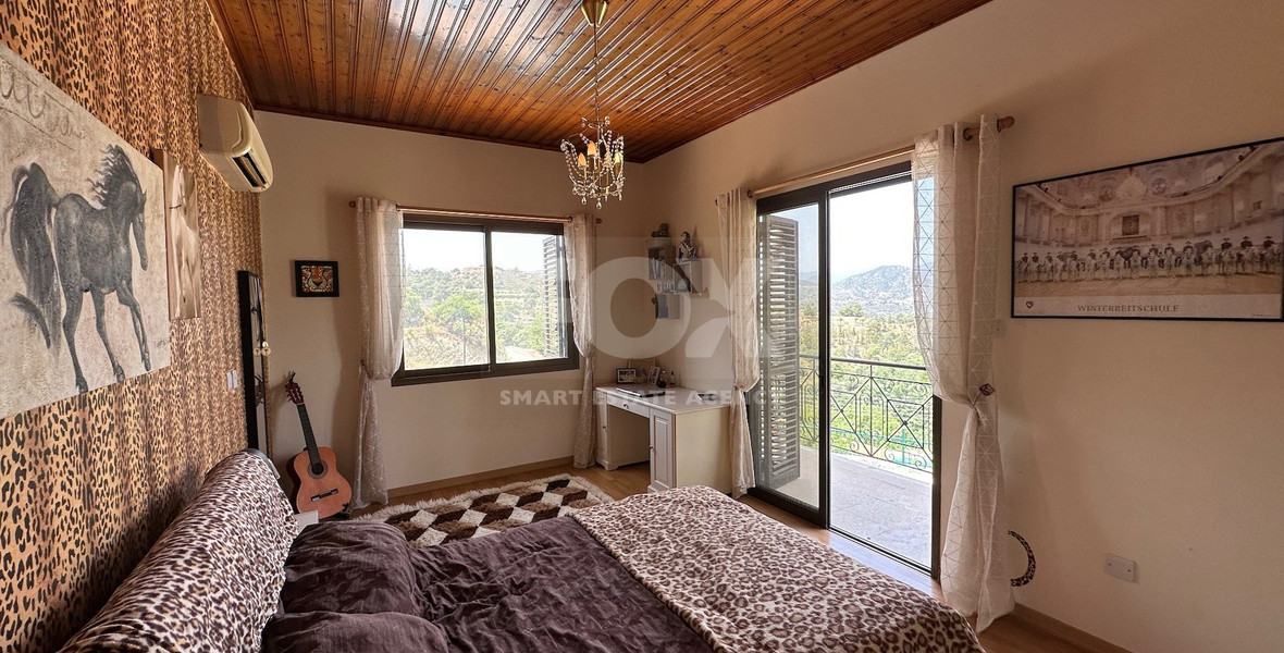 Luxurious Versatile Retreat in the Heart of Prastio offering open views,5 bedrooms, 3 bathrooms.