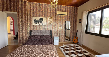 Luxurious Versatile Retreat in the Heart of Prastio offering open views,5 bedrooms, 3 bathrooms.