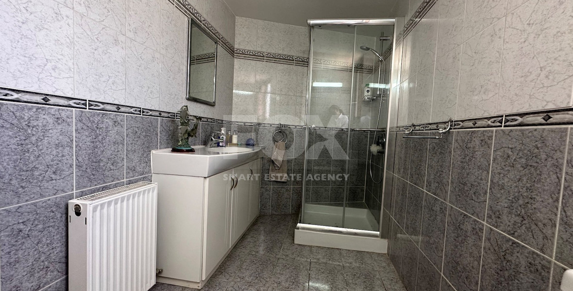 Luxurious Versatile Retreat in the Heart of Prastio offering open views,5 bedrooms, 3 bathrooms.