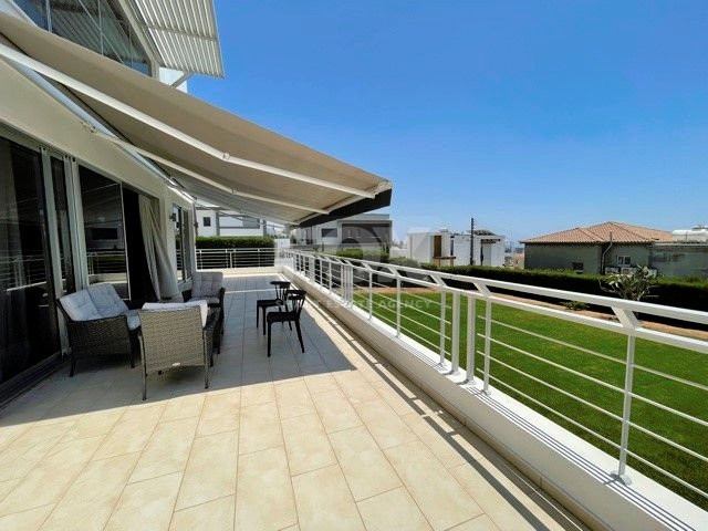 For Rent Modern Villa with Panoramic Sea Views in Prime Central Location with easy access to schools and all amenities