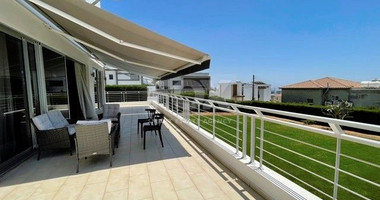 Modern Villa with Panoramic Sea Views in Prime Central Location with easy access to schools and all amenities