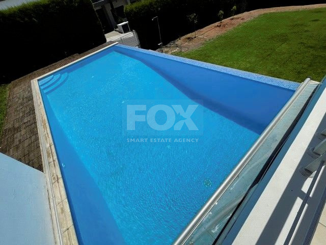 For Rent Modern Villa with Panoramic Sea Views in Prime Central Location with easy access to schools and all amenities