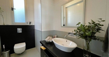 For Rent Modern Villa with Panoramic Sea Views in Prime Central Location with easy access to schools and all amenities