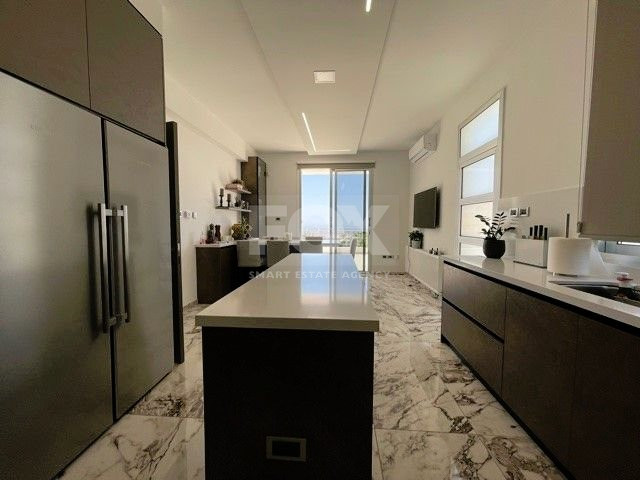 For Rent Modern Villa with Panoramic Sea Views in Prime Central Location with easy access to schools and all amenities